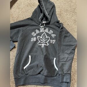 CANADA 1867 sweatshirt